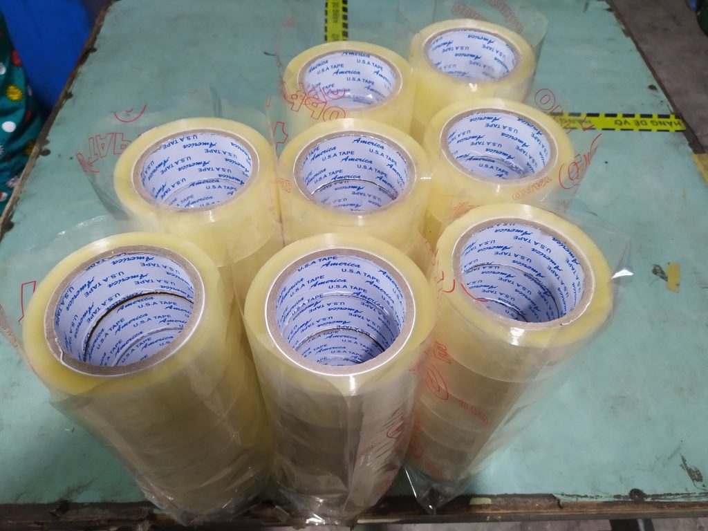 BĂNG KEO TRONG WONDERLAND