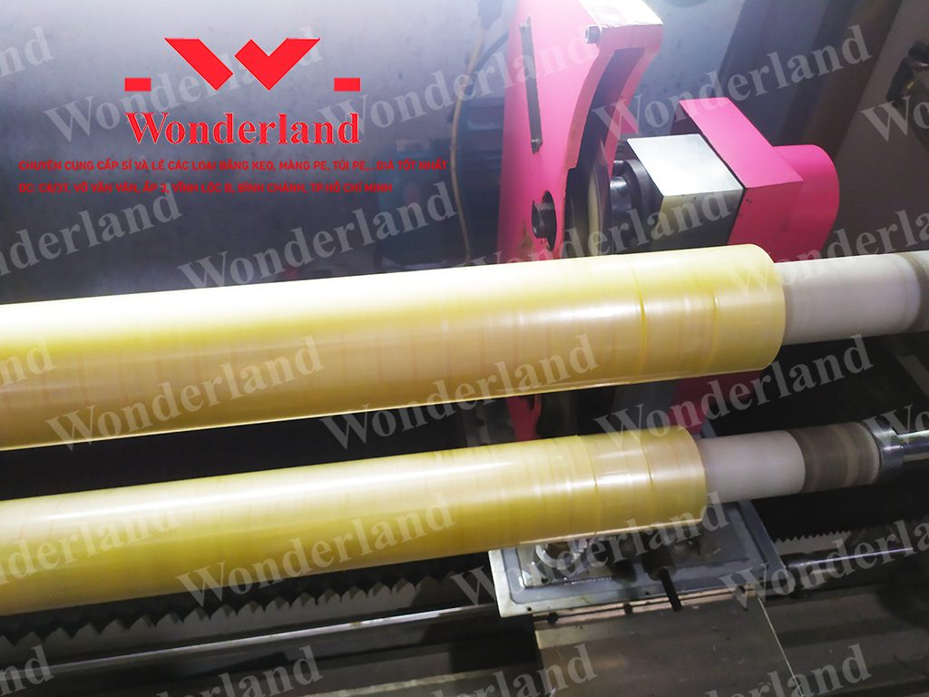 Băng keo dán thùng cắt theo yêu cầu giá sỉ