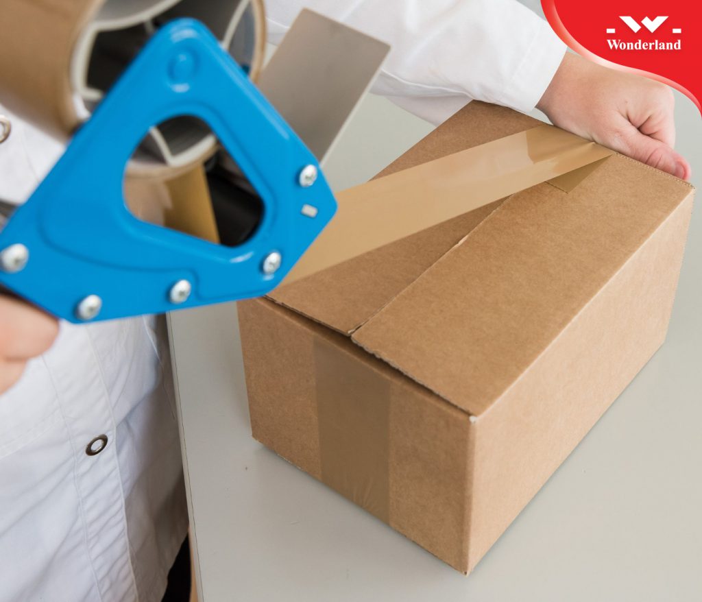 CHỌN MUA BĂNG KEO ĐỤC DÁN THÙNG BẰNG MÁY CHẤT LƯỢNG CAO - GIÁ TỐT TẠI CÔNG TY WONDERLAND SẼ GIÚP DOANH NGHIỆP TIẾT KIỆM NHIỀU CHI PHÍ