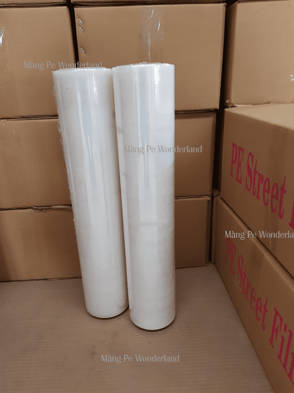 Màng Pe 2,2 kg lõi 200 gram giá sỉ