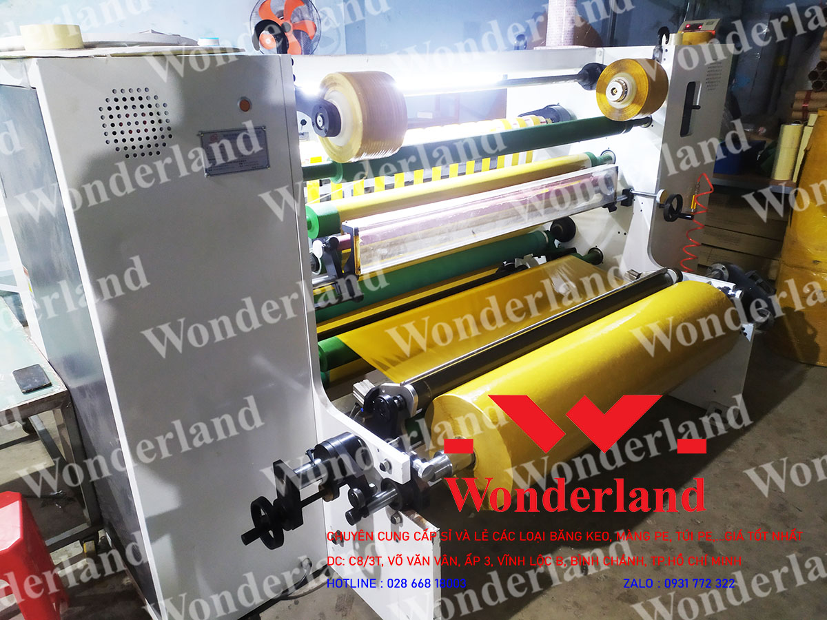 MÁY PHÂN CUỘN BĂNG KEO TỰ ĐỘNG HIỆN ĐẠI TẠI CÔNG TY WONDERLAND